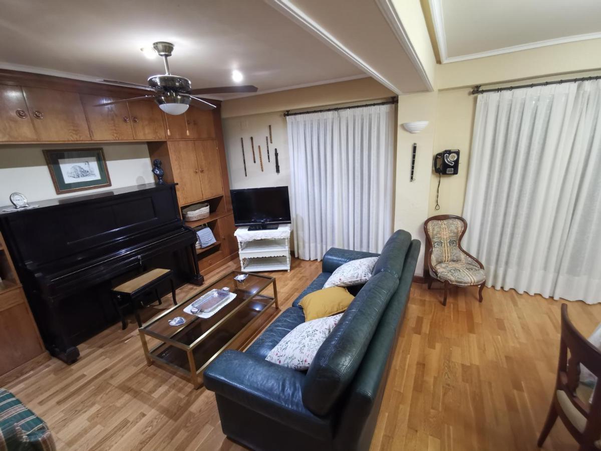 Comoda Vivienda En Huesca Bagian luar foto