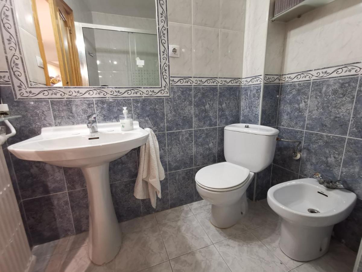 Comoda Vivienda En Huesca Bagian luar foto